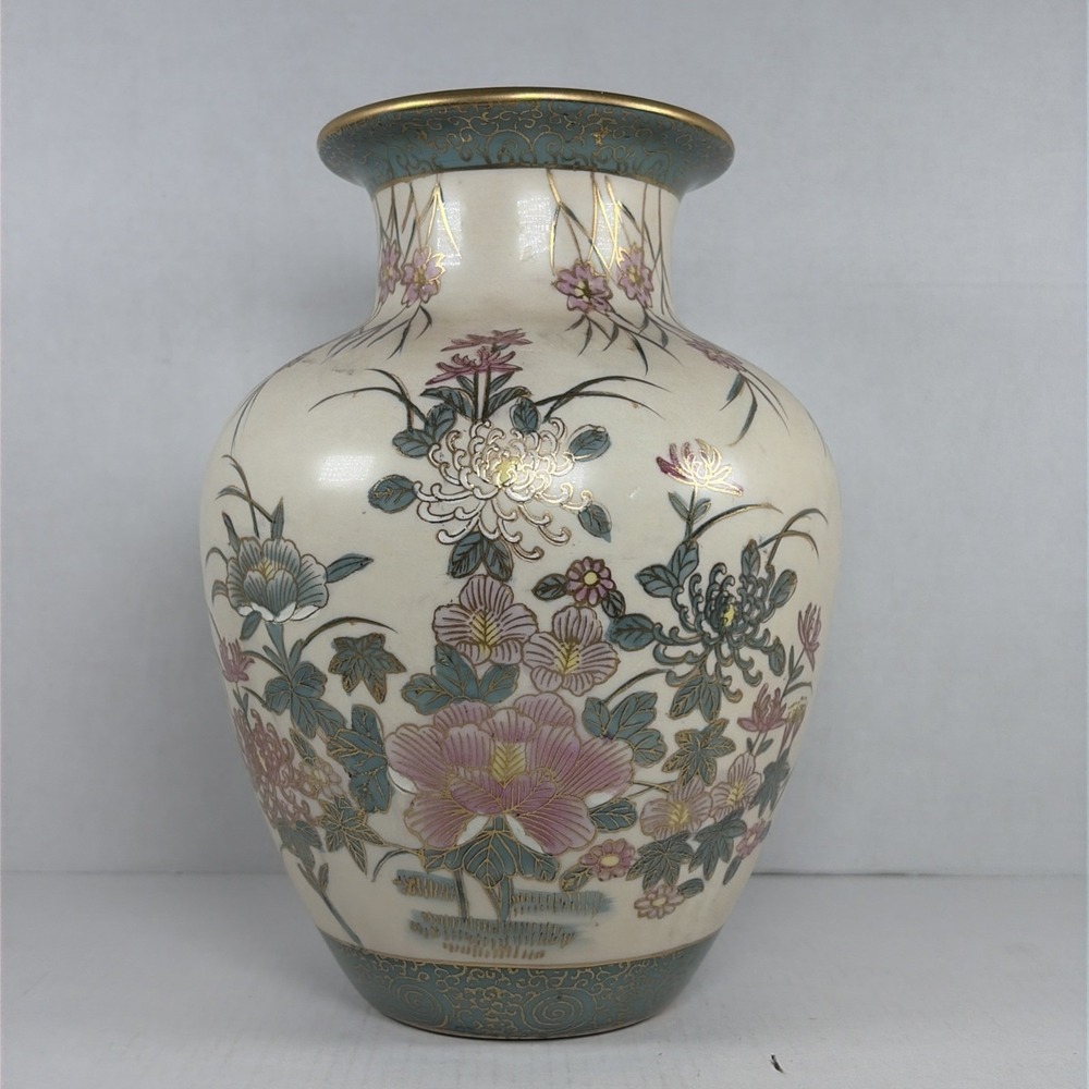 Vintage Korean Porcelain Satsuma Style‎ Vase Moriage Gilt Floral Peony 9"